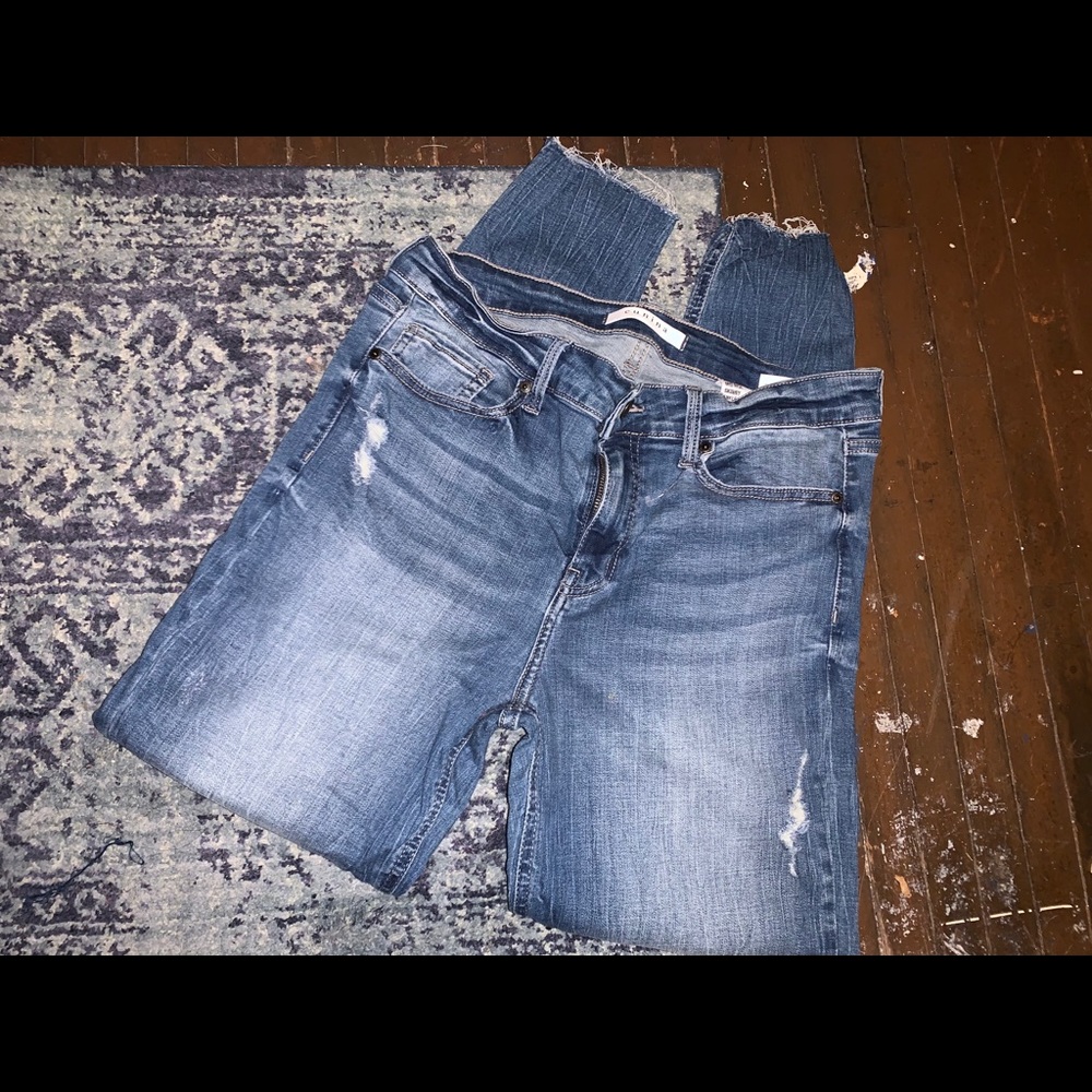 eunina “Jude” Jeans